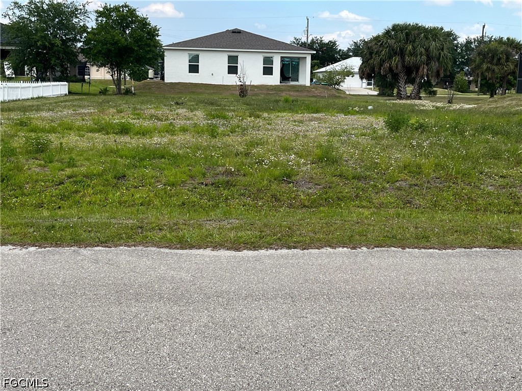 457 Petite Avenue Lehigh Acres FL 33974 2026018962 image3