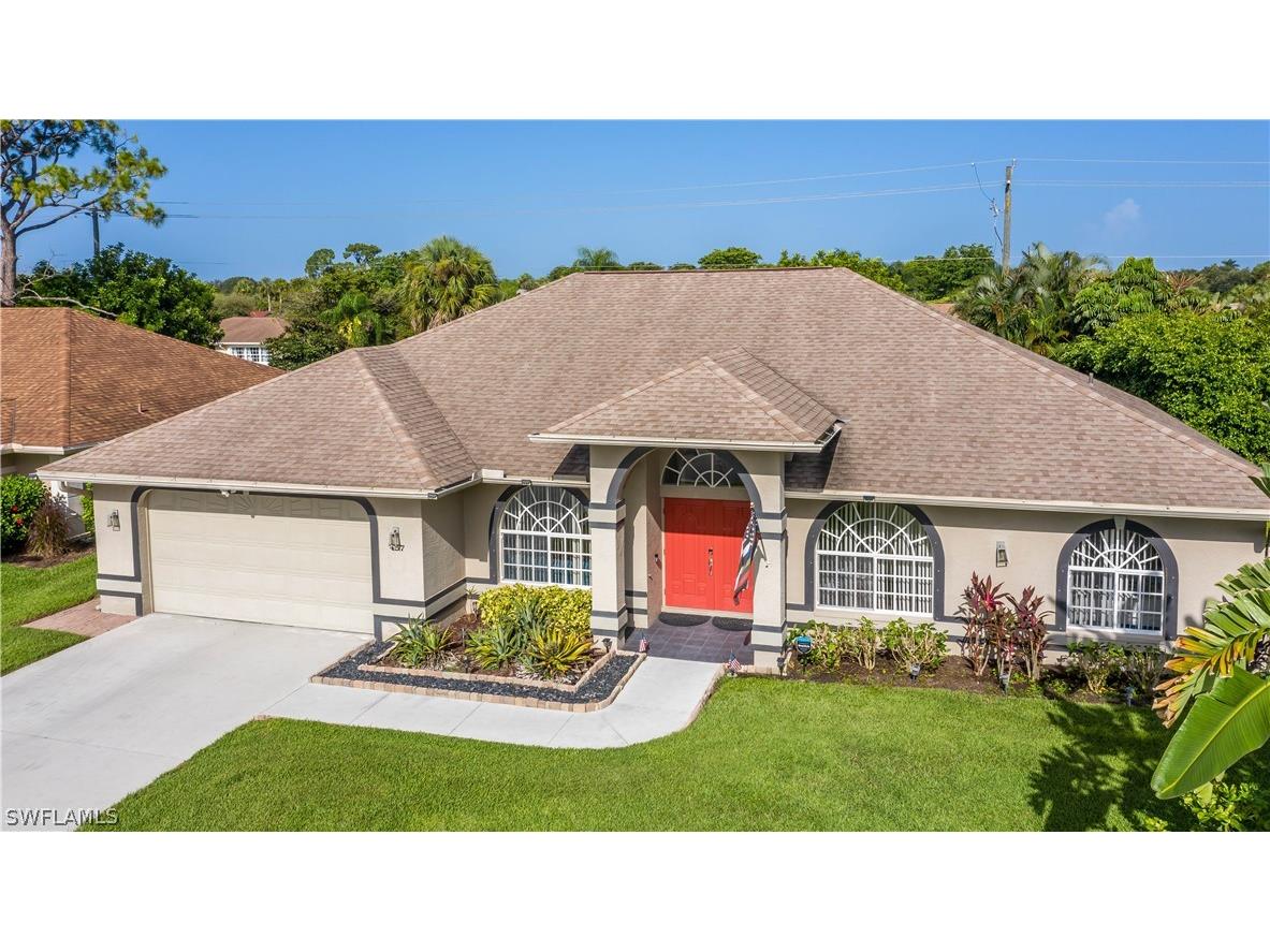 457 Raven Way Naples FL 34110 222056068 image1