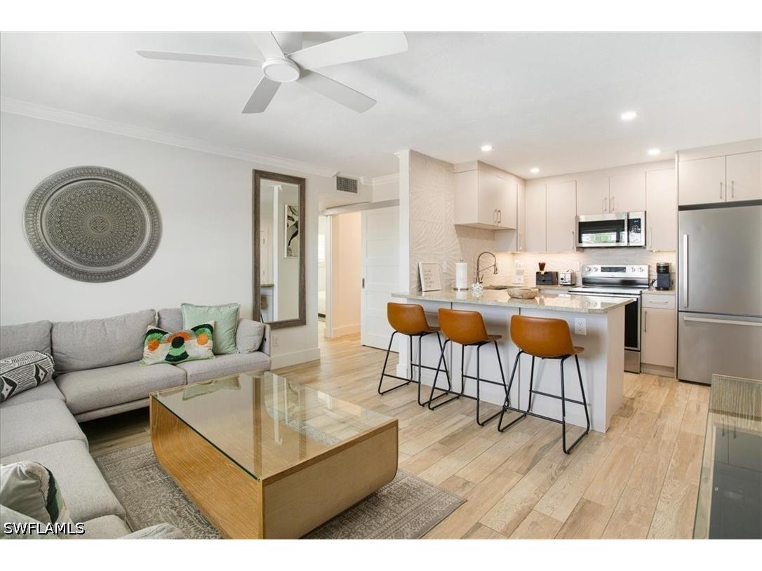 457 Tallwood Street #305 Marco Island FL 34145 226013804 image1