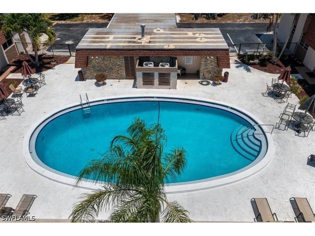 457 Tallwood Street #305 Marco Island FL 34145 226013804 image25