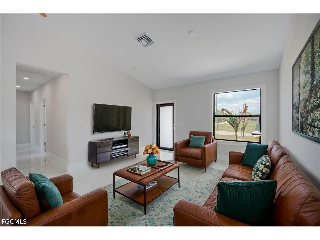 457 Woodman Drive Lehigh Acres FL 33972 2026020031 image2