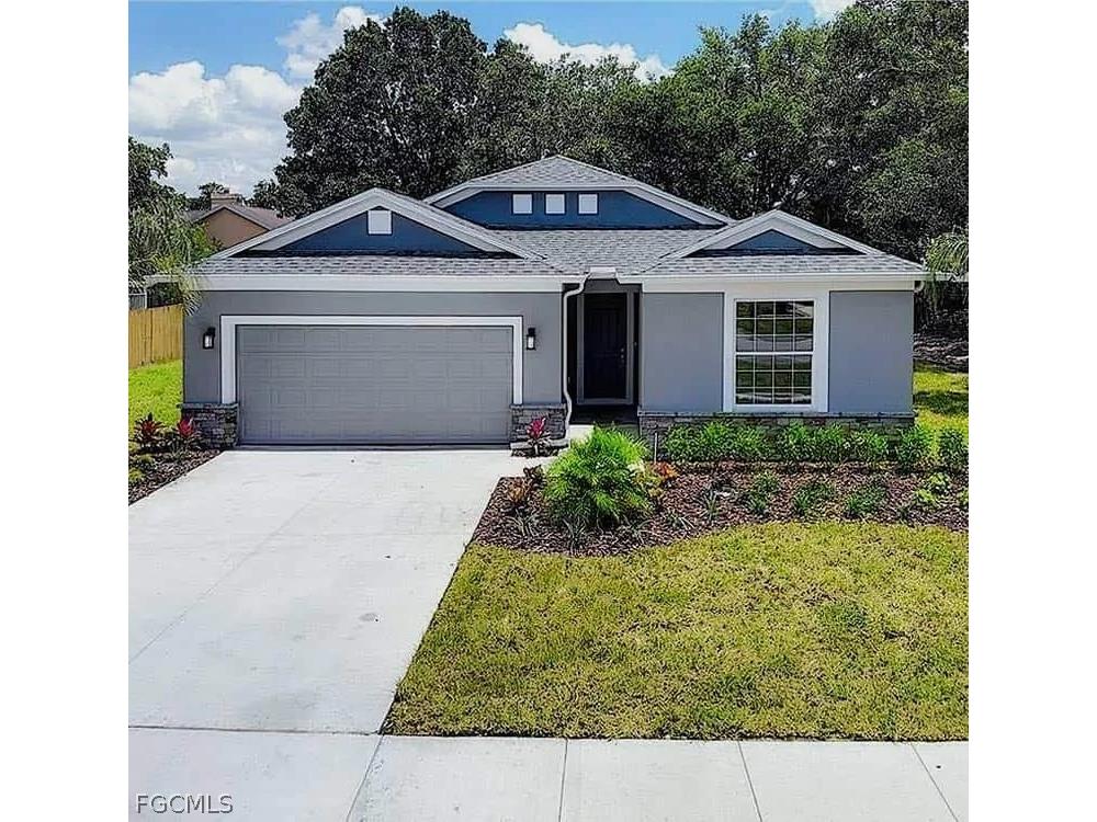 4570 Oakley Road North Port FL 34288 2026012366 image1