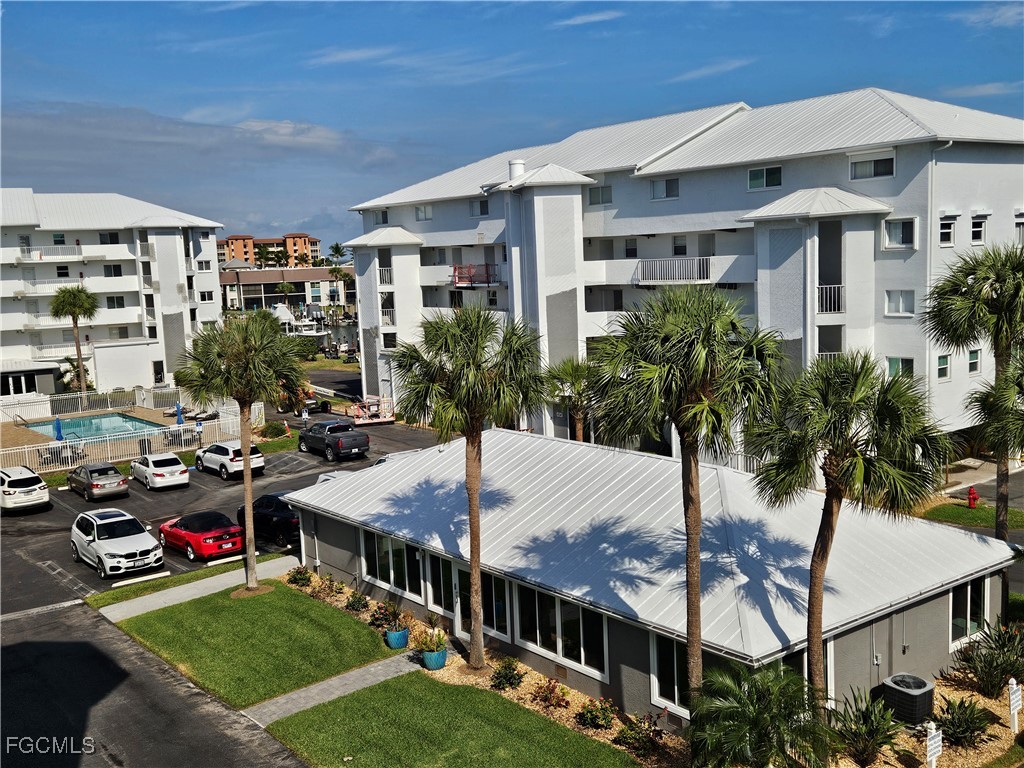 4571 Bay Beach Lane #373 Fort Myers Beach FL 33931 2025021800 image10