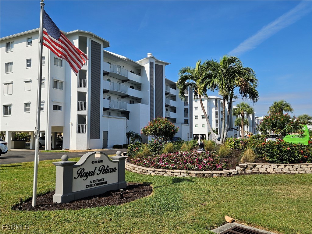 4571 Bay Beach Lane #373 Fort Myers Beach FL 33931 2025021800 image3