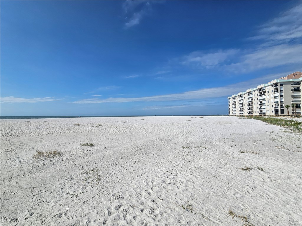 4571 Bay Beach Lane #373 Fort Myers Beach FL 33931 2025021800 image38