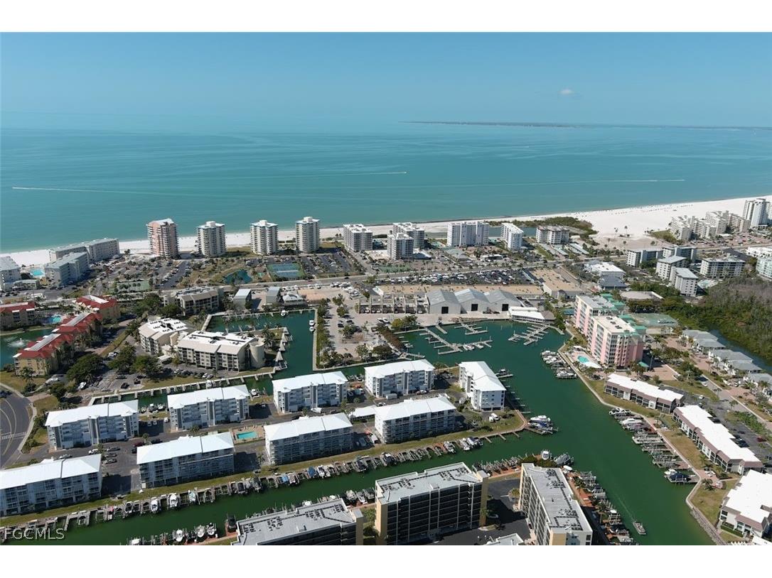 4571 Bay Beach Lane #PH471 Fort Myers Beach FL 33931 2025019100 image1