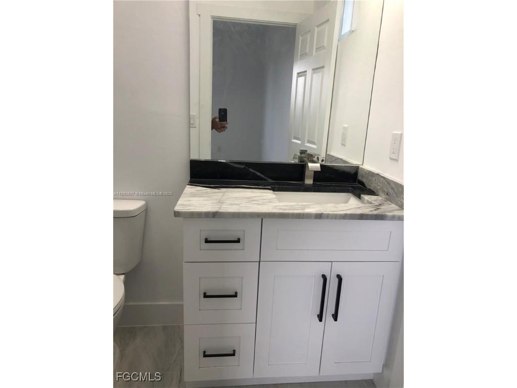 4572/4574 Golfview Boulevard Lehigh Acres FL 33973 2025017520 image12