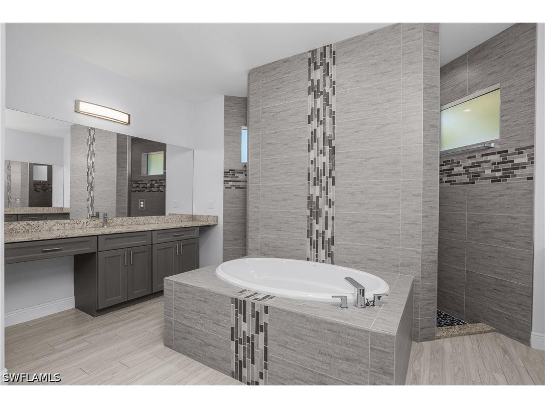 4575 Catalina Lane Bonita Springs FL 34134 226012062 image18