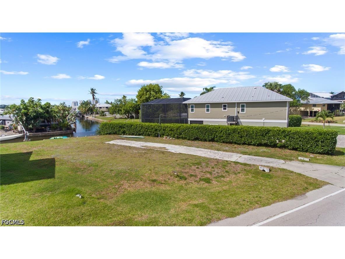 4575 Spring Creek Drive Bonita Springs FL 34134 2026021082 image12