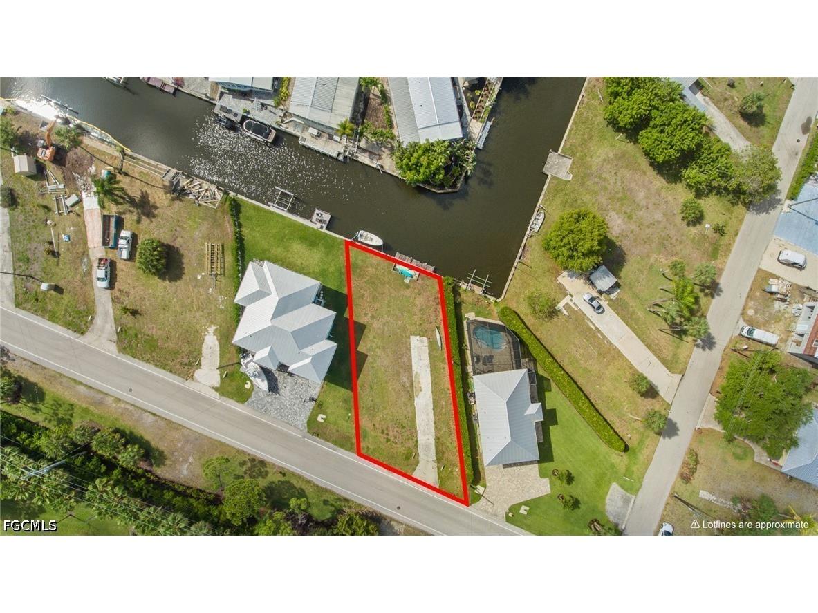 4575 Spring Creek Drive Bonita Springs FL 34134 2026021082 image2