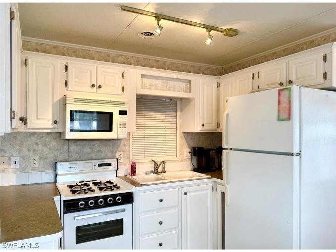 458 Vanda Sanctuary Naples FL 34114 226006682 image17