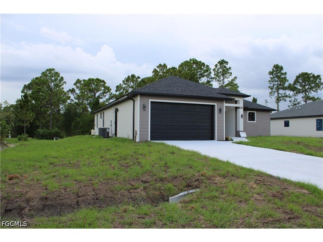 458 Windsor Avenue S Lehigh Acres FL 33974 2026027968 image4