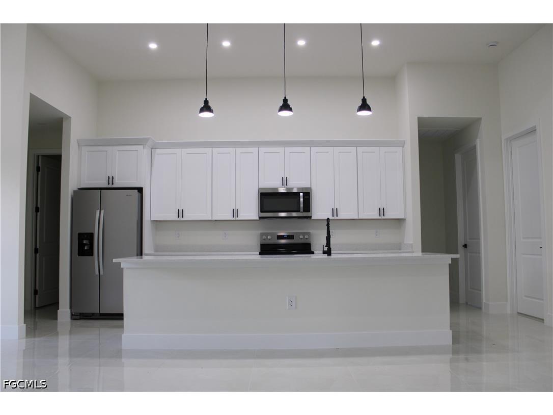458 Windsor Avenue S Lehigh Acres FL 33974 2026027968 image8