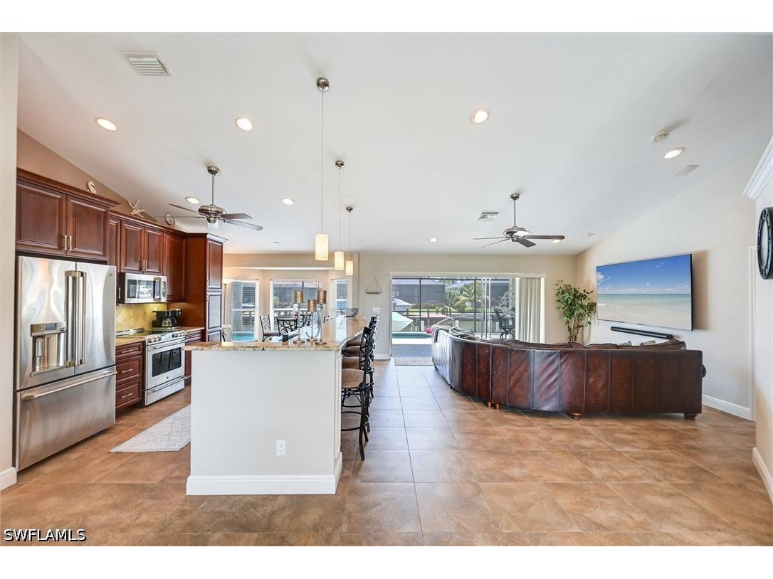 458 Waterleaf Court Marco Island FL 34145 226016609 image2