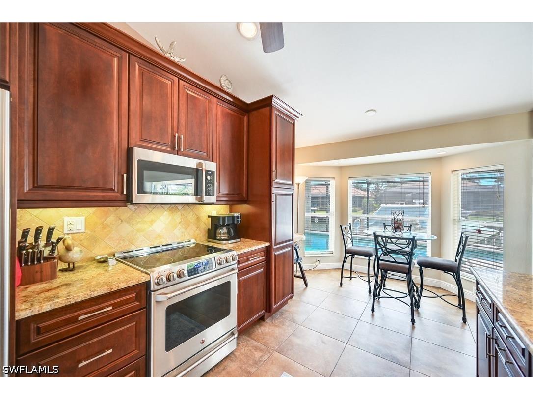 458 Waterleaf Court Marco Island FL 34145 226016609 image5
