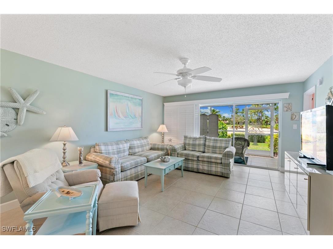 4580 Andover Way #104B Naples FL 34112 224042608 image1