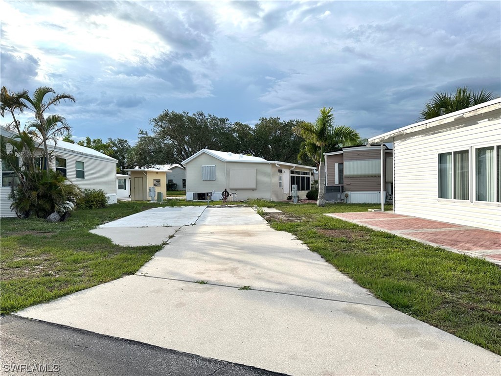 4580 Candlestick Court E Estero FL 33928 223043976 image1