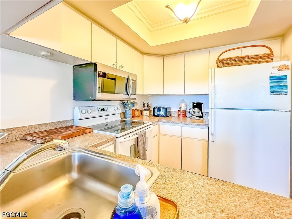 4580 OYSTER SHELL DR & 370 Townhouse Lane #60 Upper Captiva FL 33924 2026020831 image14