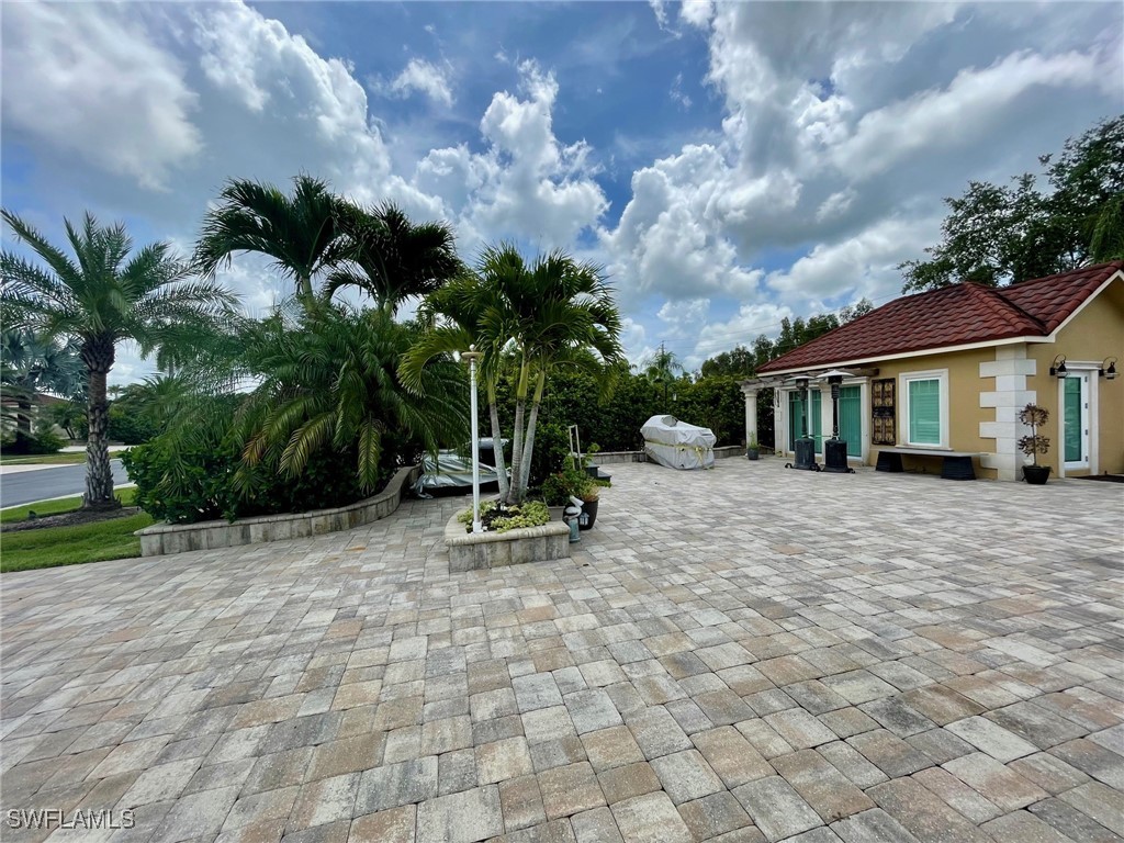 4580 Southern Breeze Drive Naples FL 34114 225072815 image2