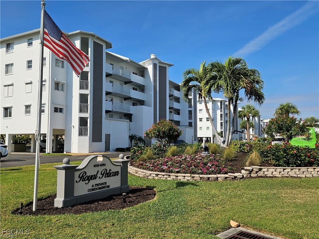 4581 Bay Beach Lane #482 Fort Myers Beach FL 33931 2025026092 image1