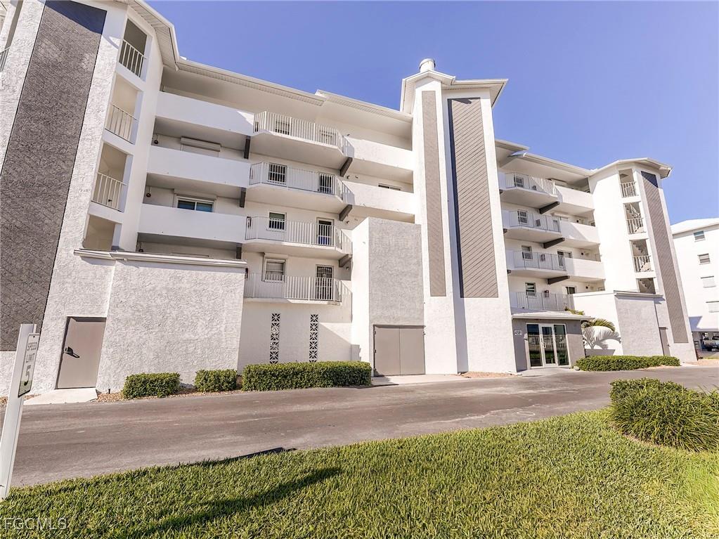 4581 Bay Beach Lane #482 Fort Myers Beach FL 33931 2025026092 image4