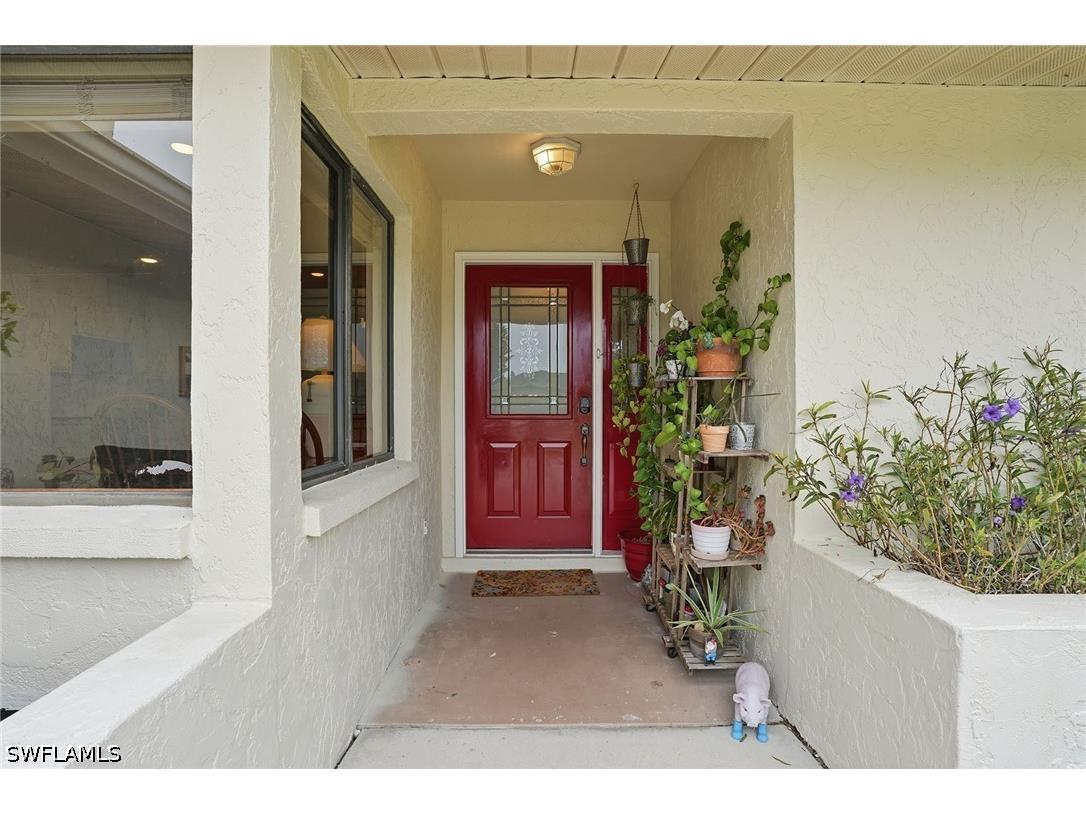 4581 Chippendale Drive Naples FL 34112 226012938 image1