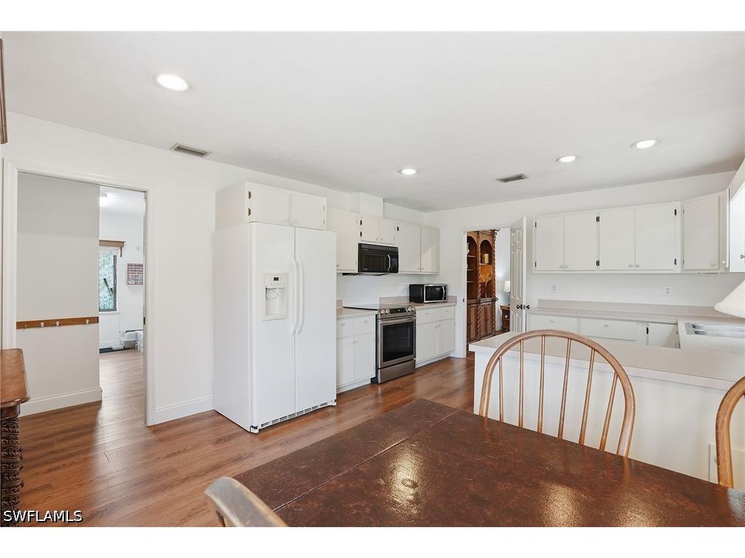 4581 Chippendale Drive Naples FL 34112 226012938 image12