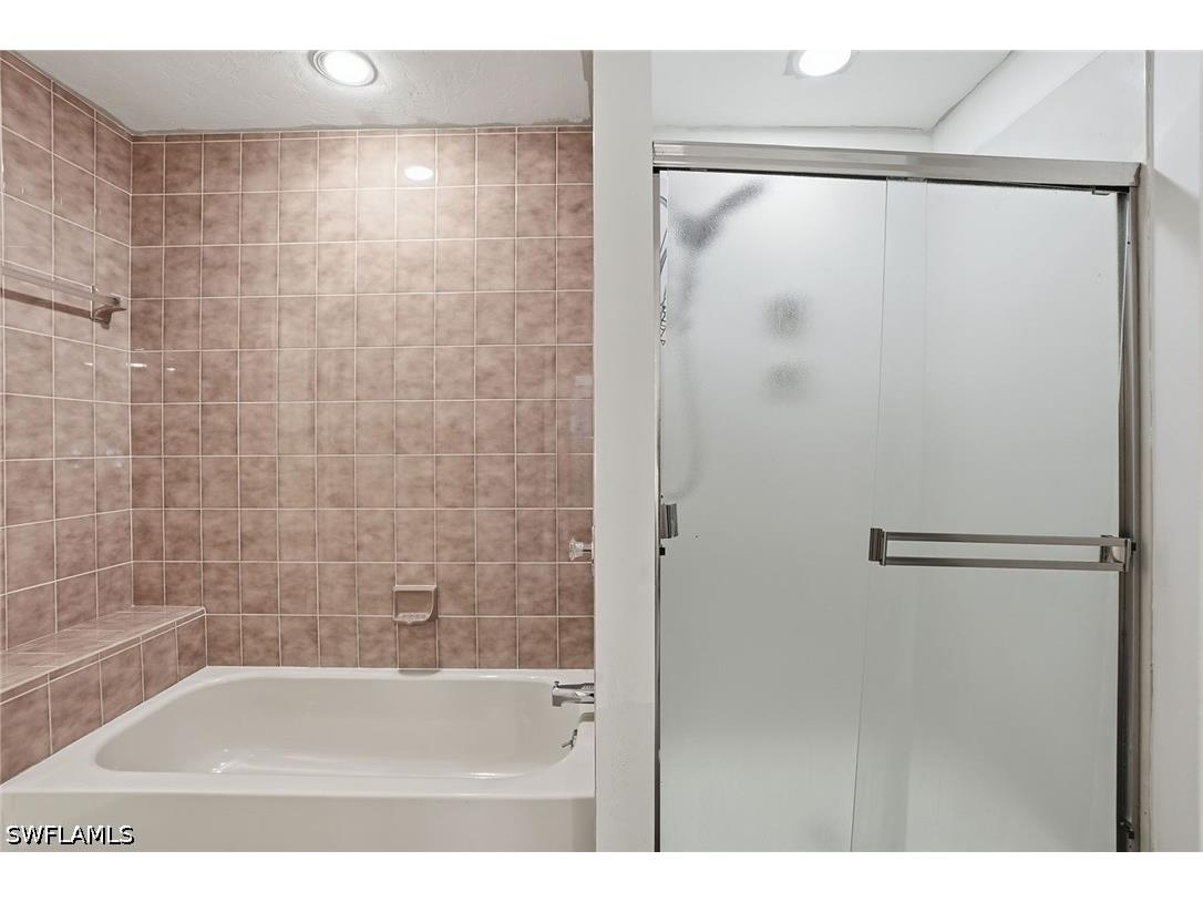 4581 Chippendale Drive Naples FL 34112 226012938 image16