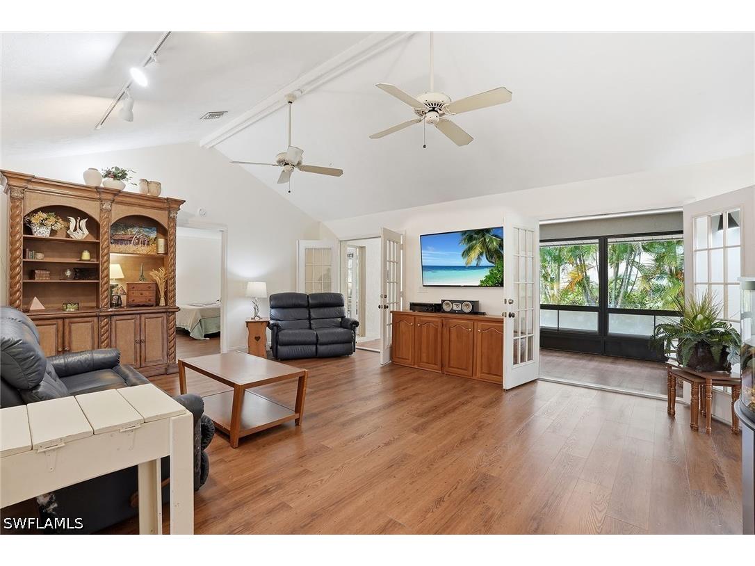 4581 Chippendale Drive Naples FL 34112 226012938 image5