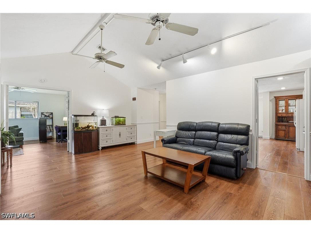 4581 Chippendale Drive Naples FL 34112 226012938 image6