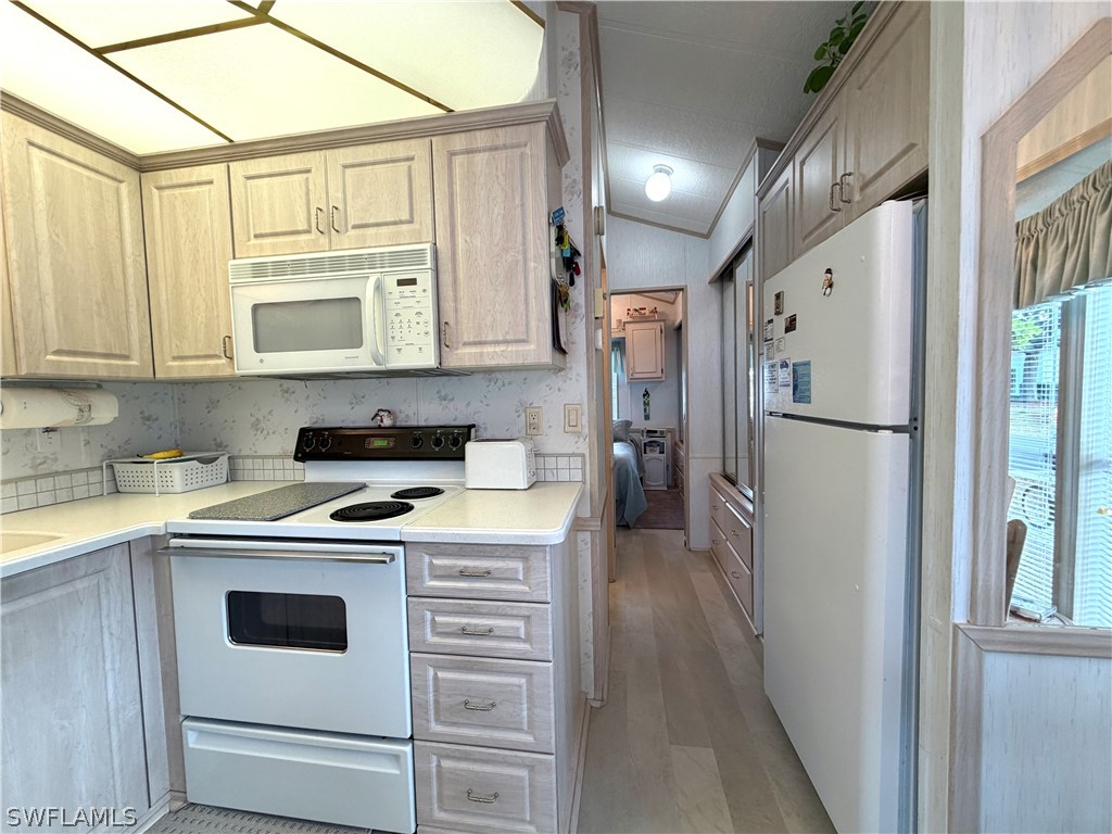 4581 Robert E Lee Boulevard E Estero FL 33928 226007730 image12