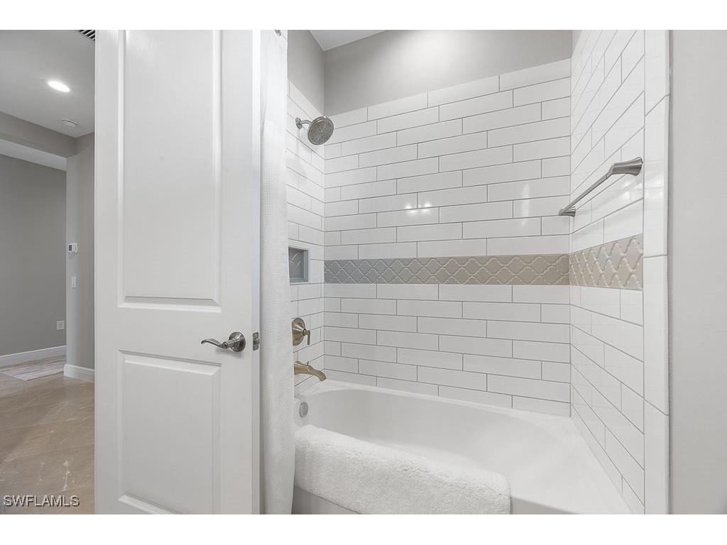 4584 Centaurus Circle Naples FL 34120 225072456 image8