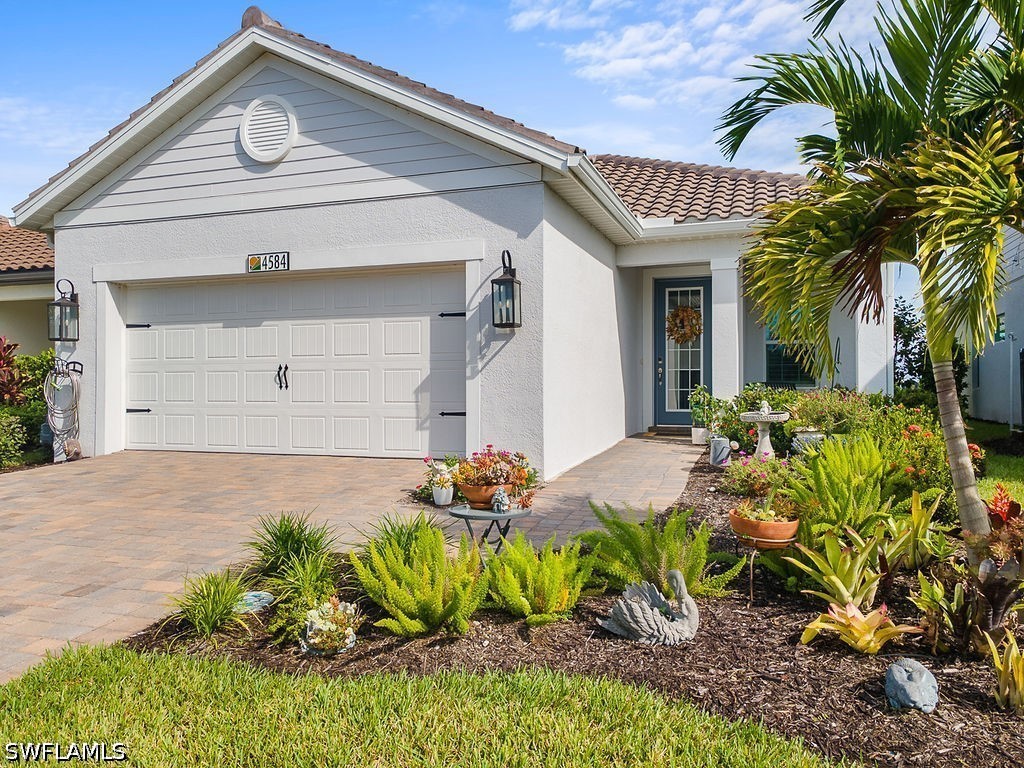 4584 Centaurus Circle Naples FL 34120 226012962 image2