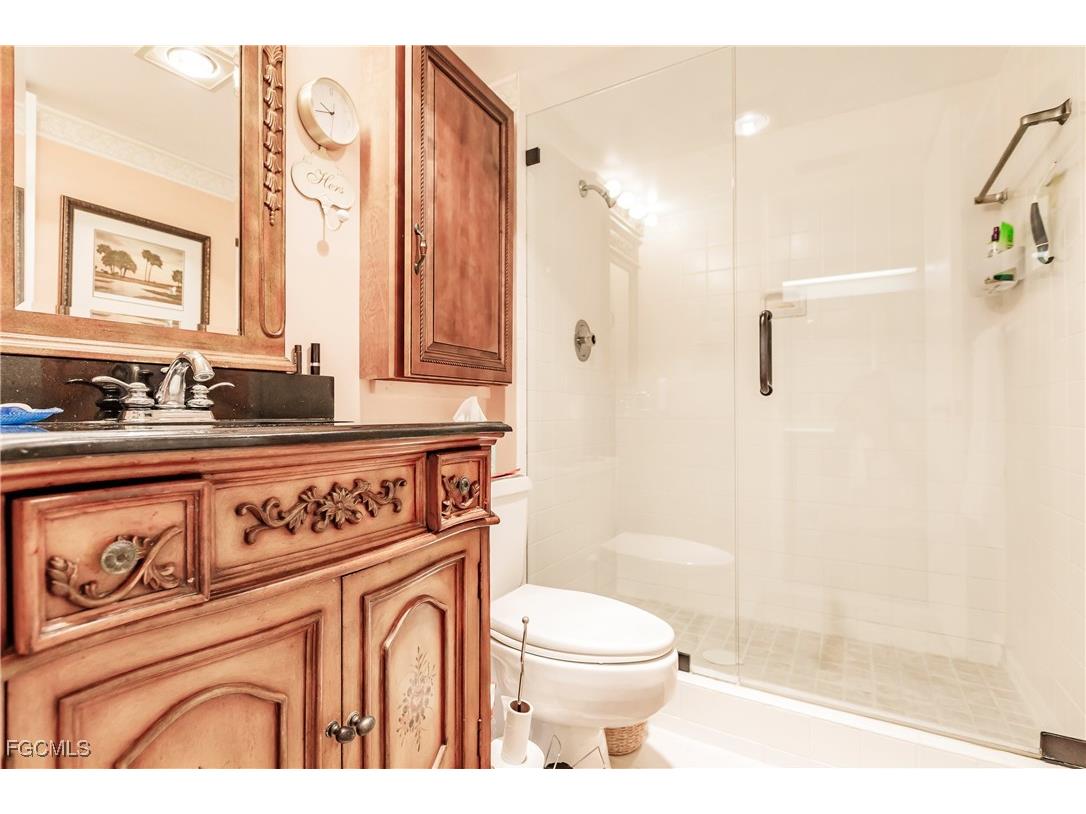 4585 Trawler Court #302 Fort Myers FL 33919 2025017168 image17