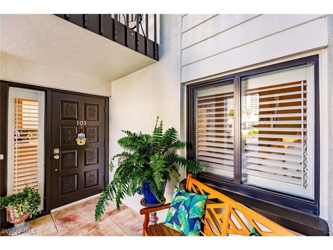 4586 Trawler Court #101 Fort Myers FL 33919 224034350 image1