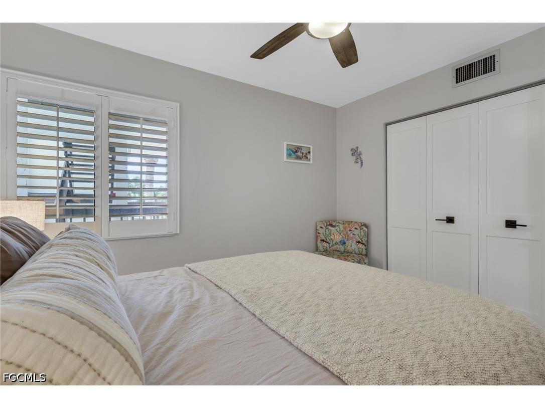 4586 Trawler Court #305 Fort Myers FL 33919 2026019928 image12