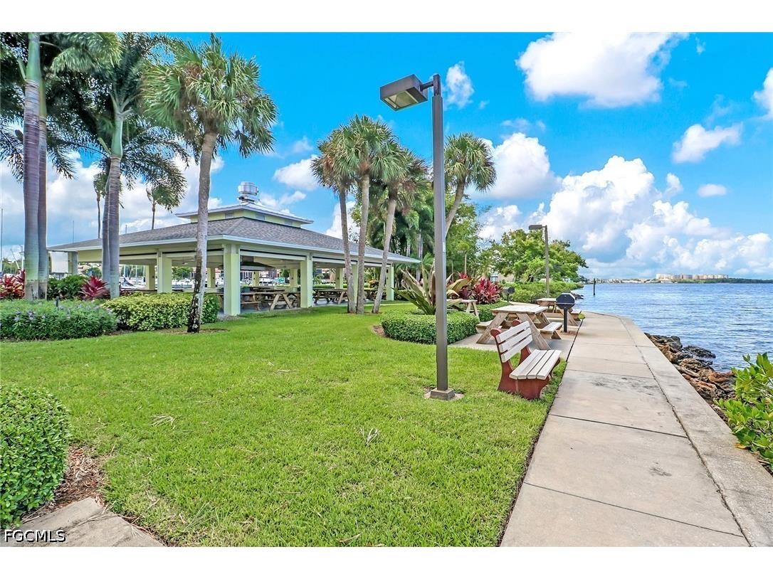 4586 Trawler Court #305 Fort Myers FL 33919 2026019928 image19