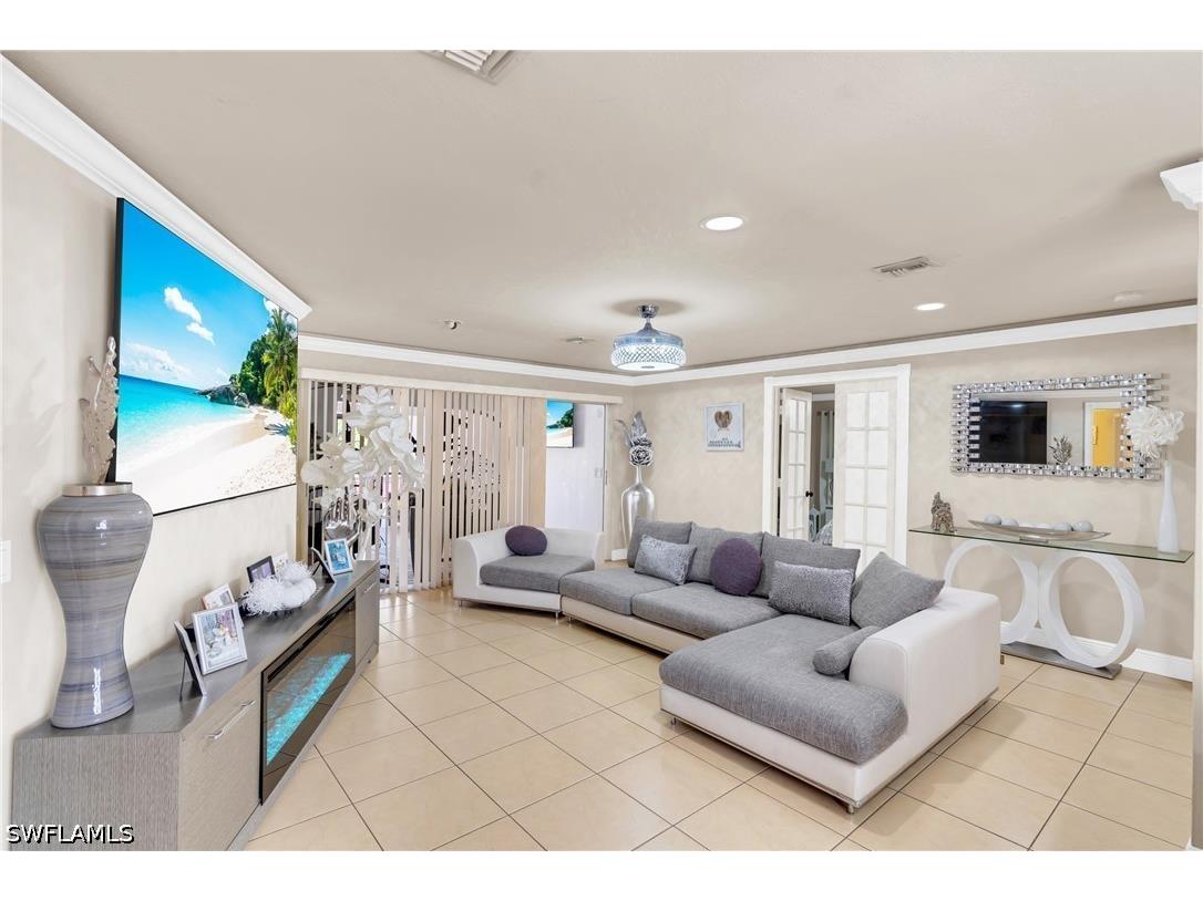 4587 25th Court SW Naples FL 34116 226018581 image11