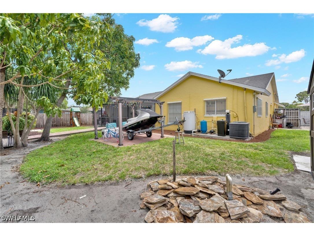 4587 25th Court SW Naples FL 34116 226018581 image40