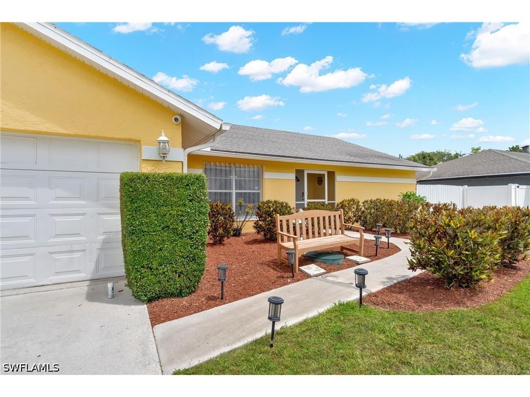 4587 25th Court SW Naples FL 34116 226018581 image5