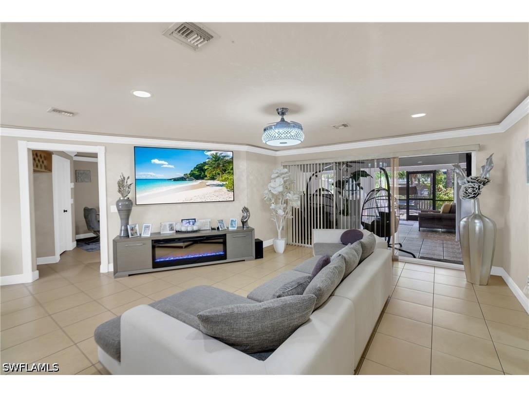 4587 25th Court SW Naples FL 34116 226018581 image8
