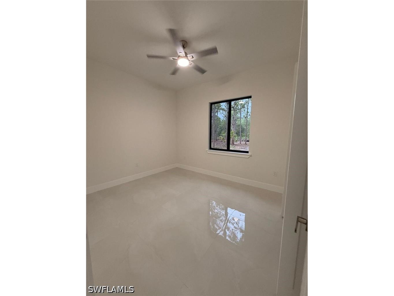 4587 45th Avenue NE Naples FL 34120 226025899 image11