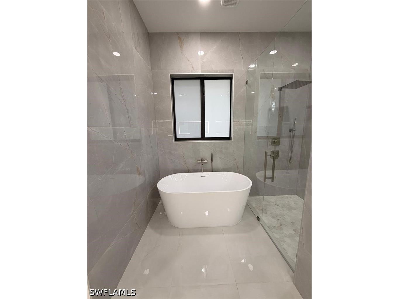 4587 45th Avenue NE Naples FL 34120 226025899 image21