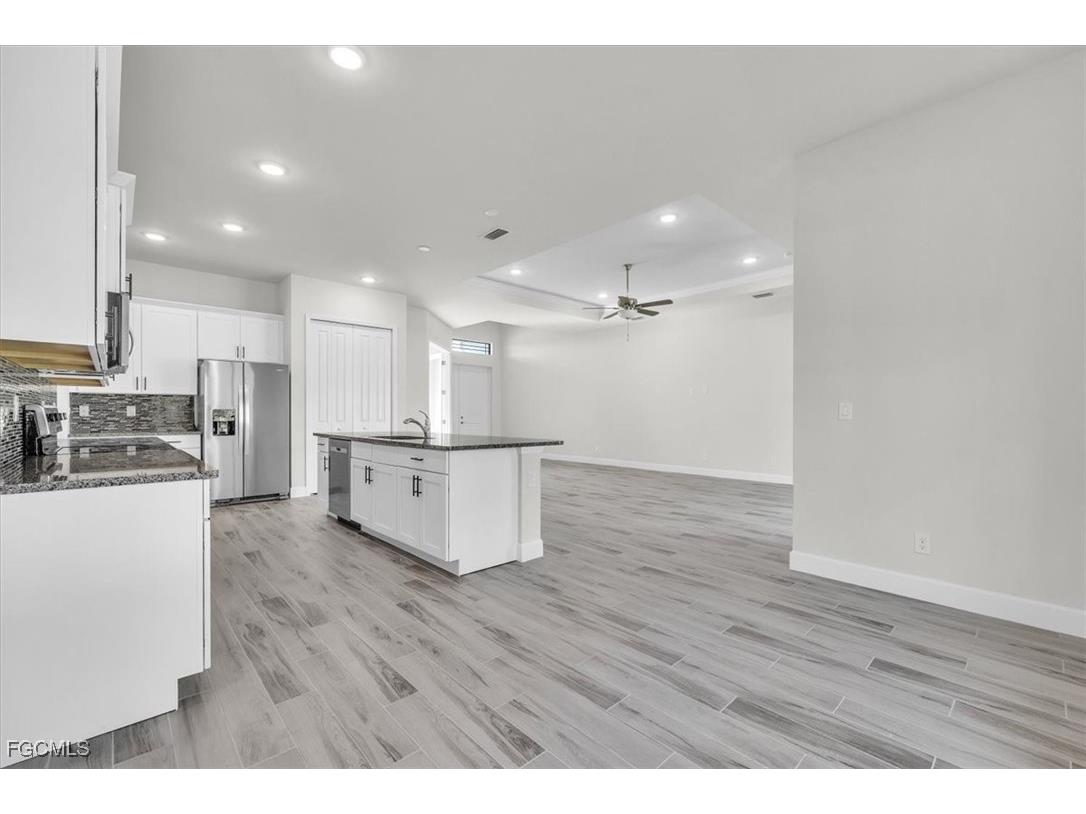 459 NE 2nd Place Cape Coral FL 33909 225033889 image12