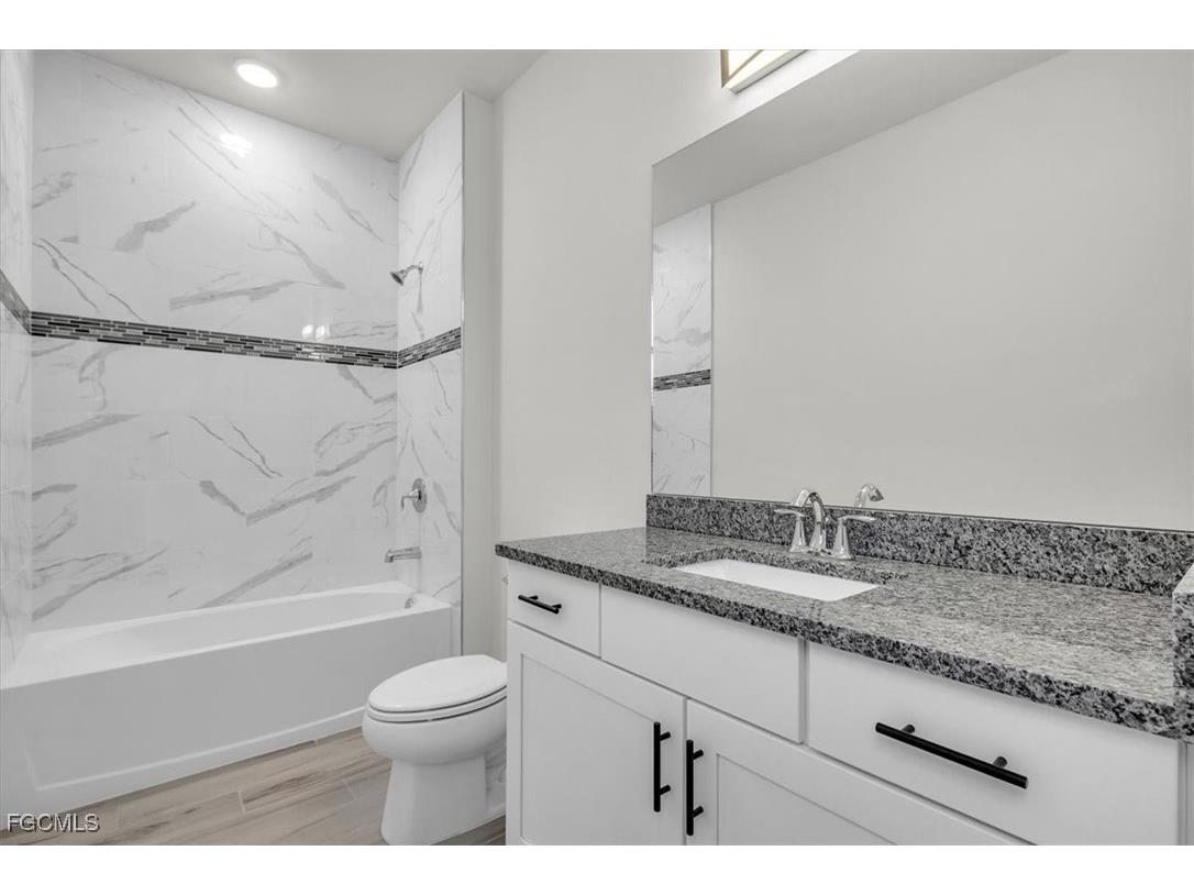 459 NE 2nd Place Cape Coral FL 33909 225033889 image24