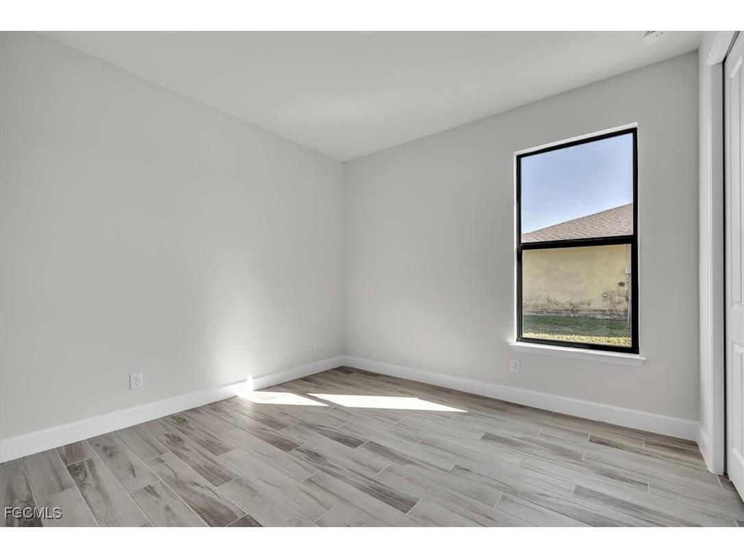 459 NE 2nd Place Cape Coral FL 33909 225033889 image25