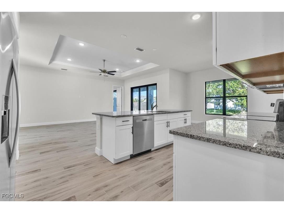 459 NE 2nd Place Cape Coral FL 33909 225033889 image9
