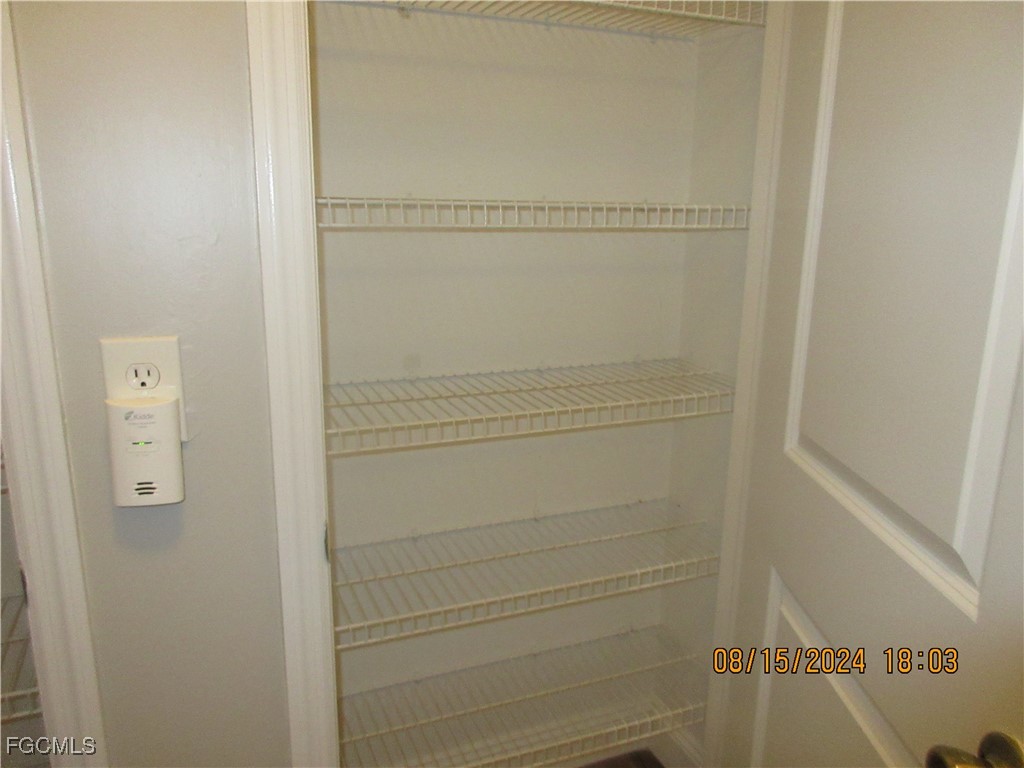 459 NE 3rd Avenue Cape Coral FL 33909 2025008523 image13