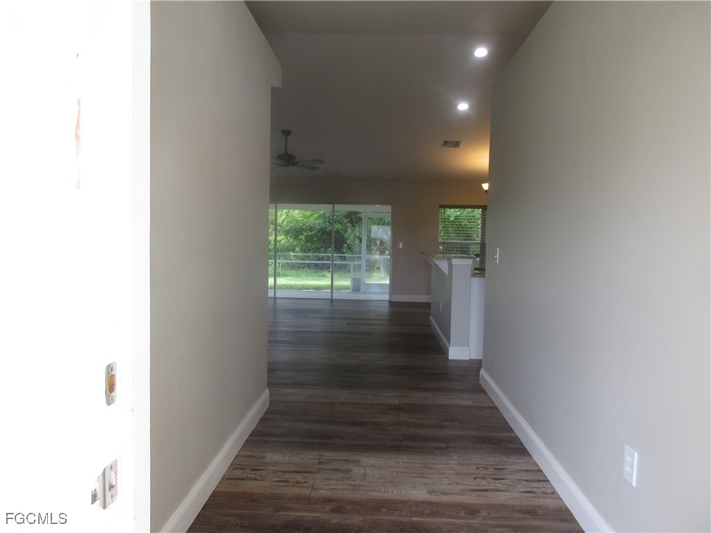 459 NE 3rd Avenue Cape Coral FL 33909 2025008523 image5