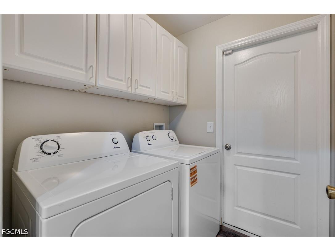 459 NE 3rd Avenue Cape Coral FL 33909 2026030851 image17